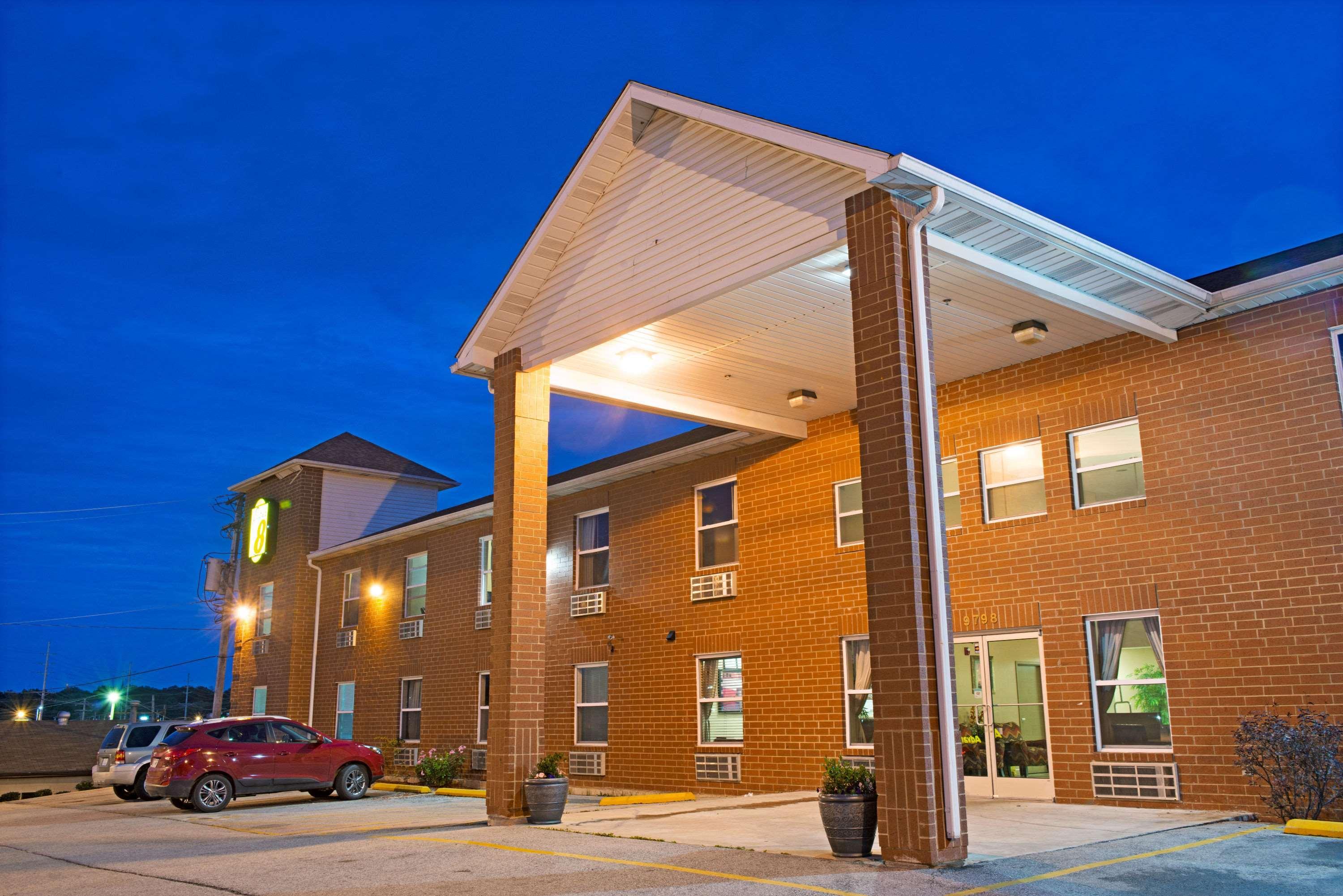 Hotel Super 8 By Wyndham St. Louis Airport Woodson Terrace Exteriér fotografie