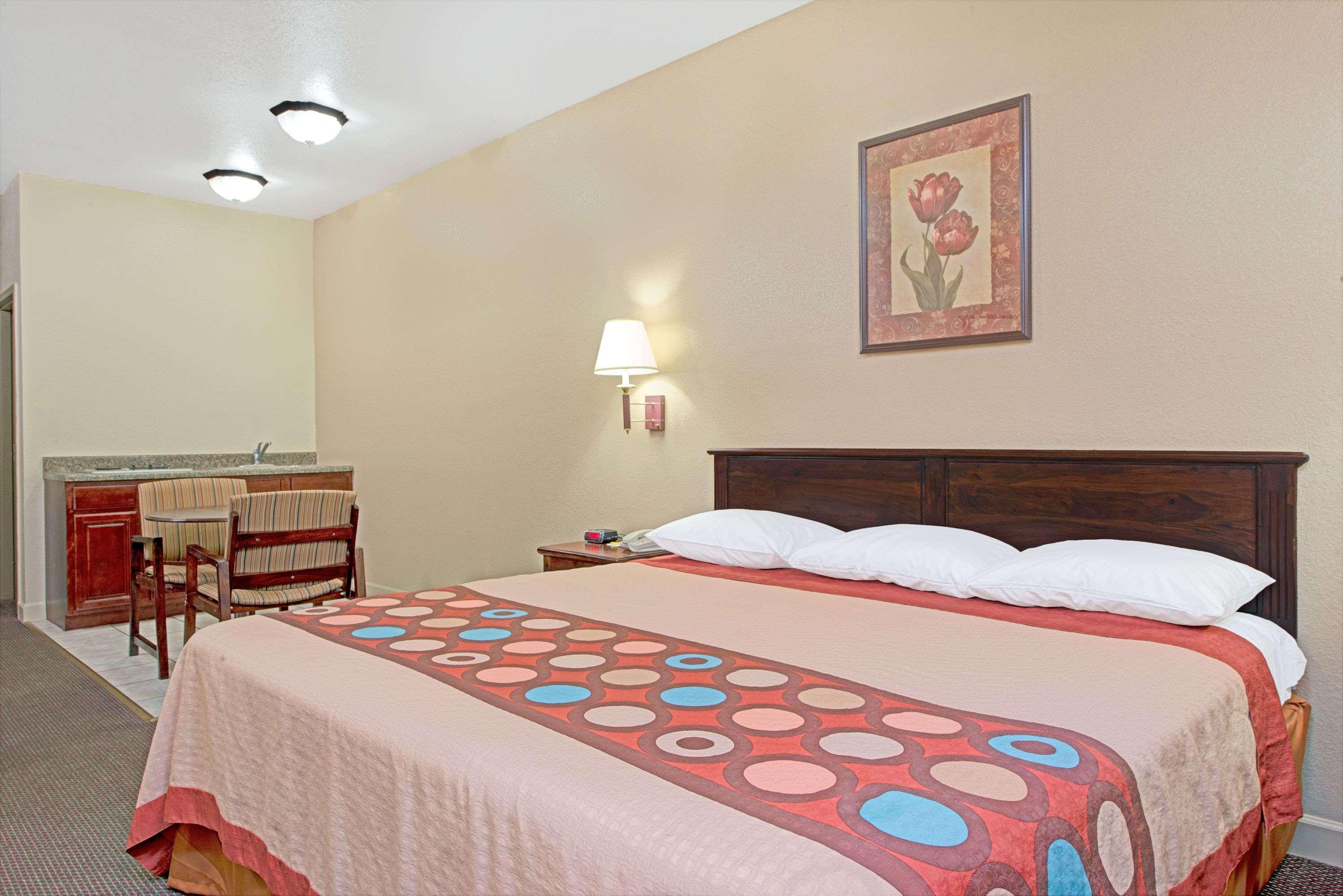 Hotel Super 8 By Wyndham St. Louis Airport Woodson Terrace Exteriér fotografie