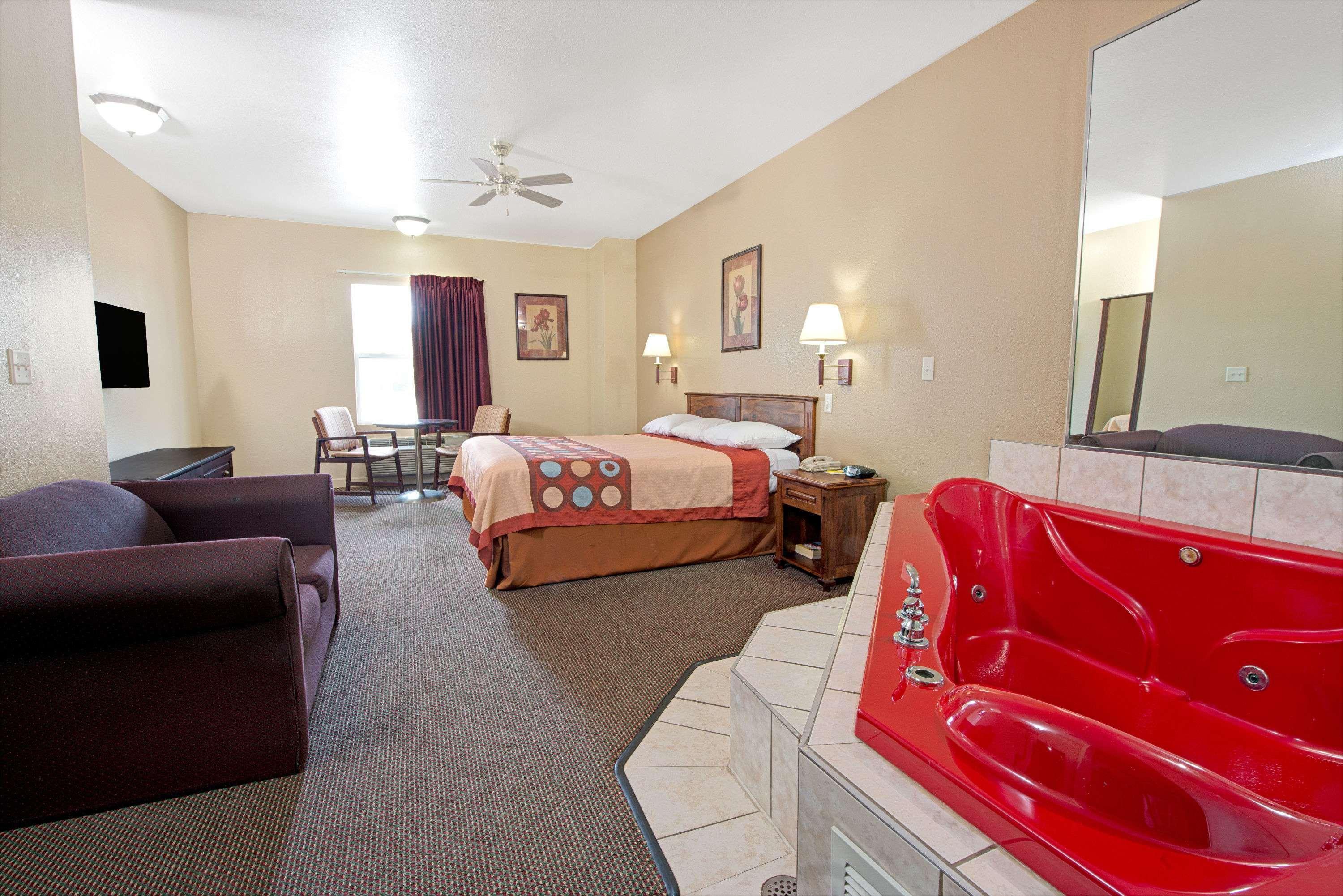 Hotel Super 8 By Wyndham St. Louis Airport Woodson Terrace Exteriér fotografie
