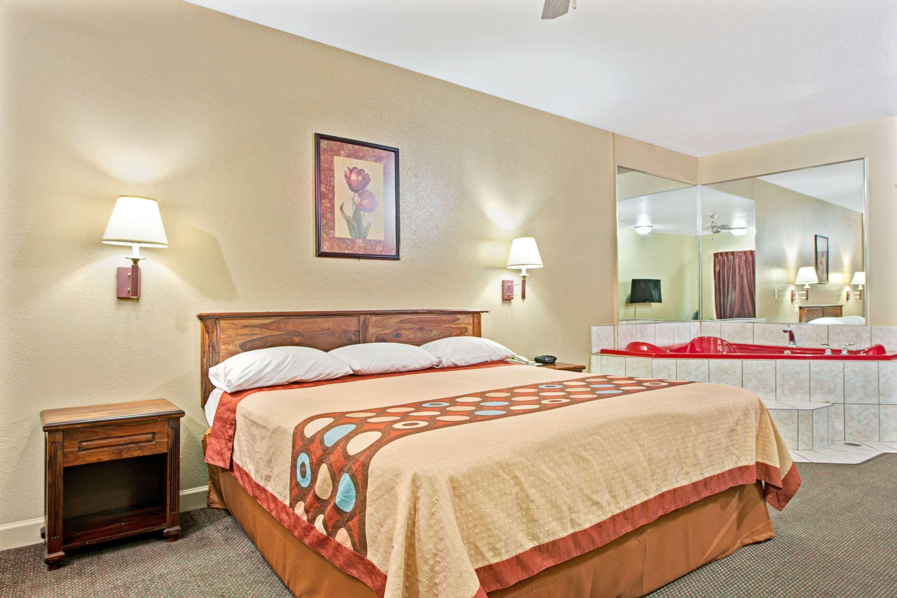 Hotel Super 8 By Wyndham St. Louis Airport Woodson Terrace Exteriér fotografie